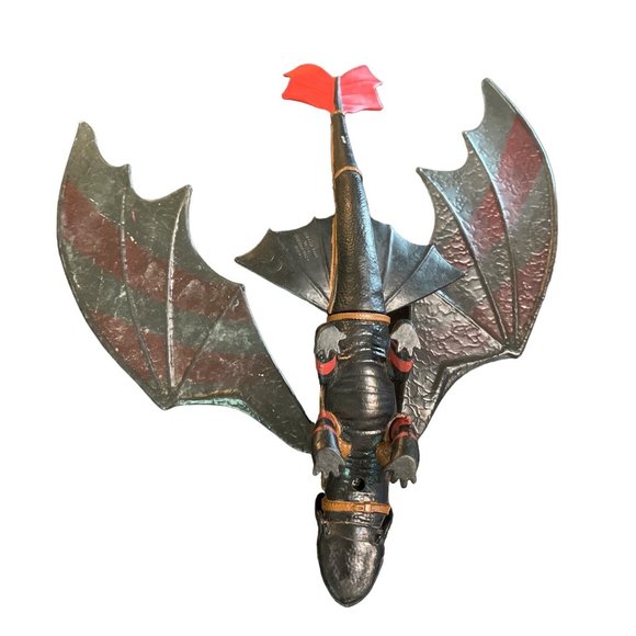 2 How to Train Your Dragon Toothless Night Fury Lunge Attack Figure Toy 2013 - Picture 7 of 8